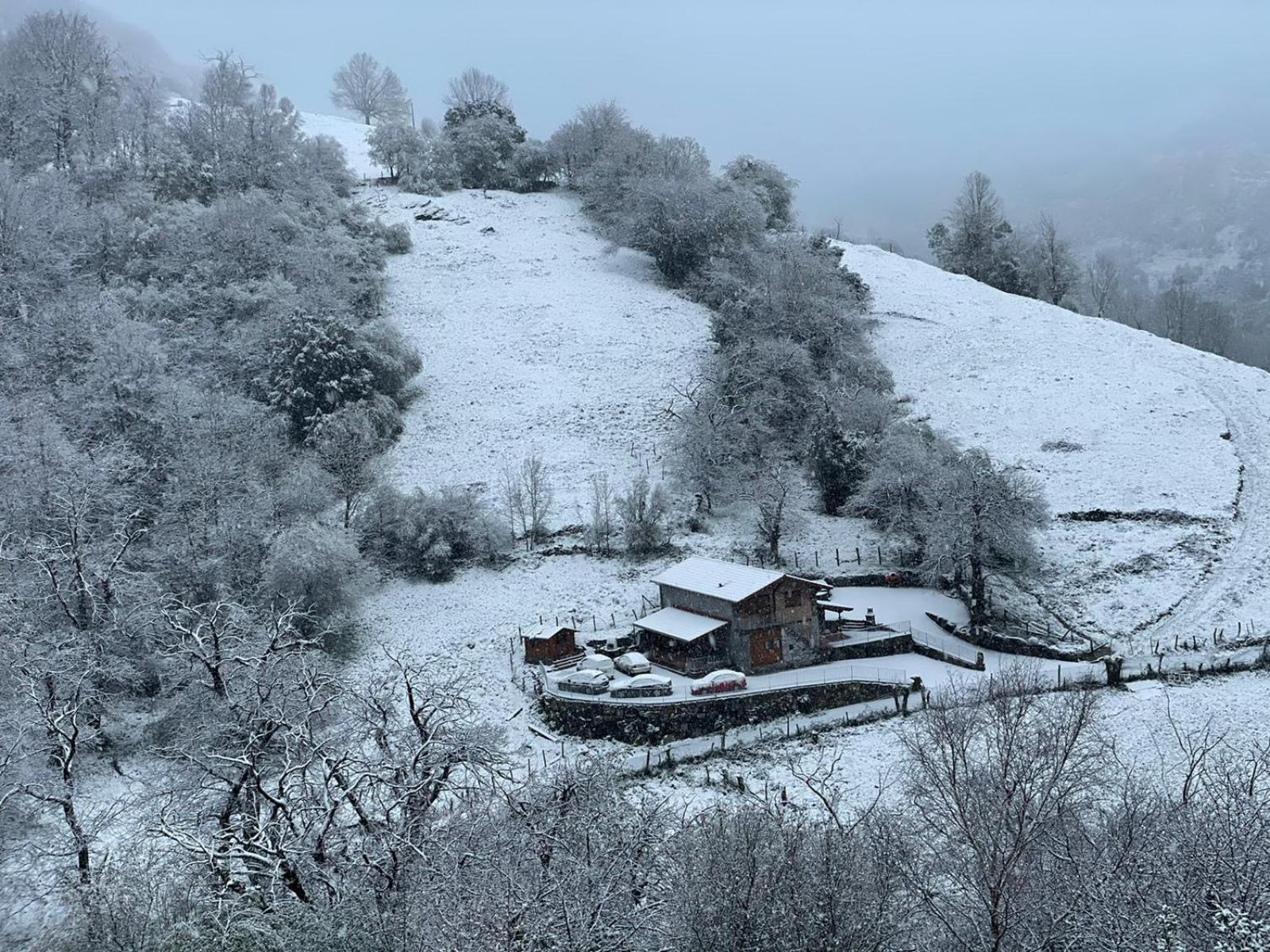 Fuente Oscura Daire Ramales de la Victoria Dış mekan fotoğraf